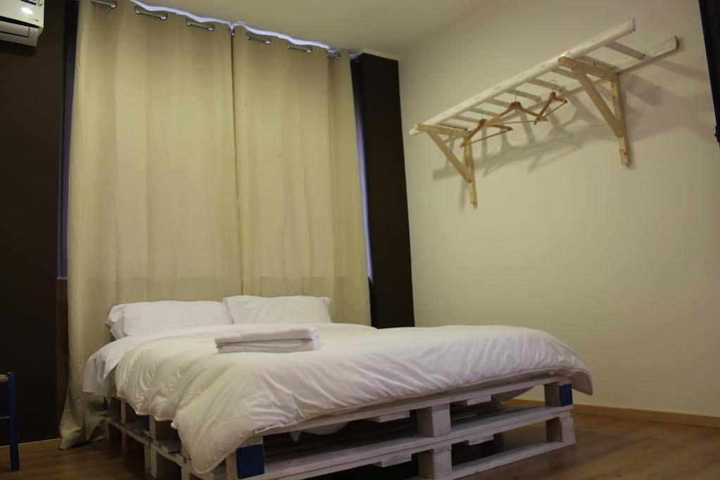 Couette-café Miro Centro 3*