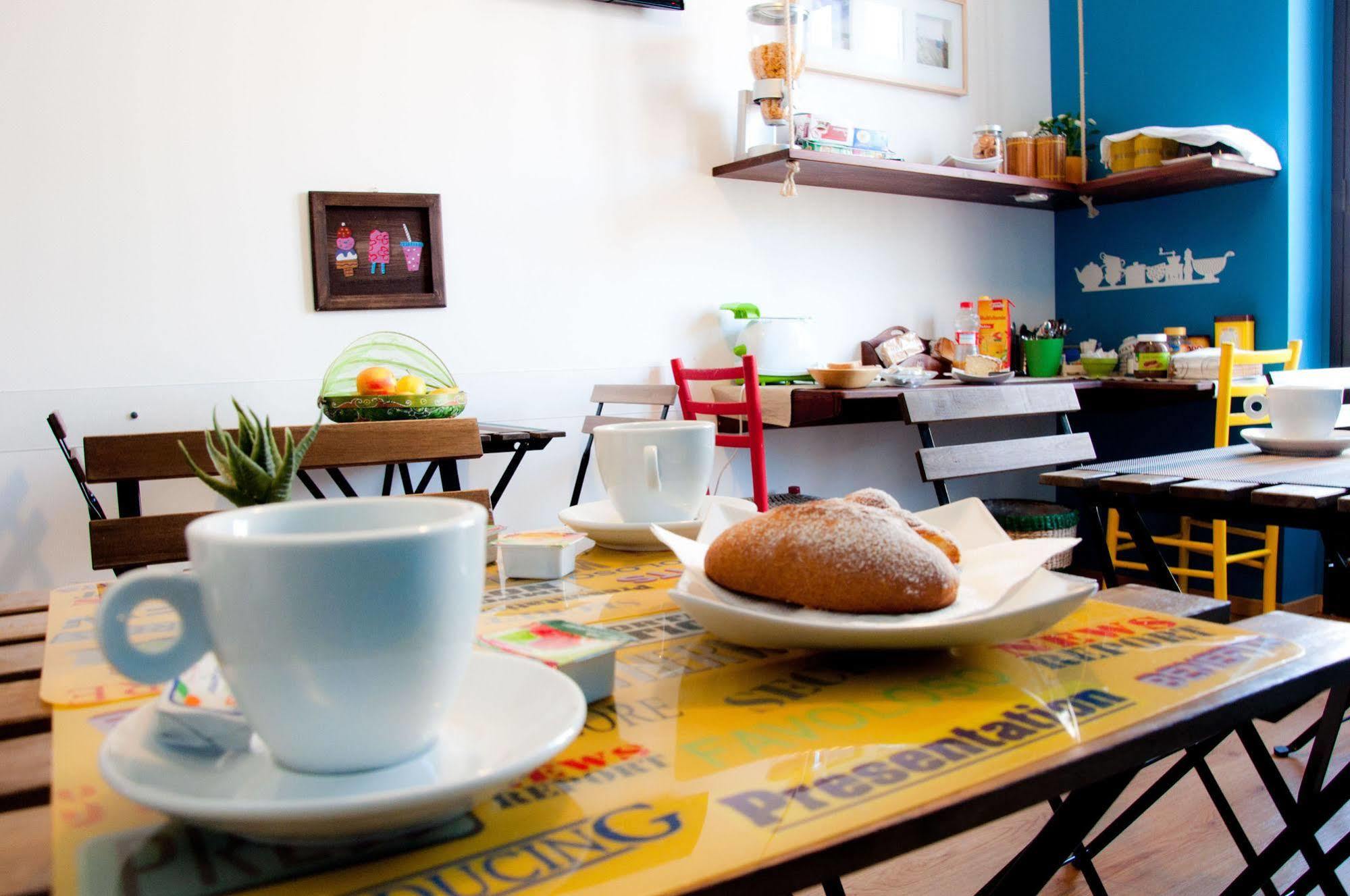 Couette-café Miro Centro 3*